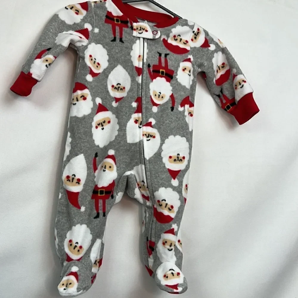 Carter’s Plush Santa Grey and red flannel sleeper Pajamas size 3 months EUC
